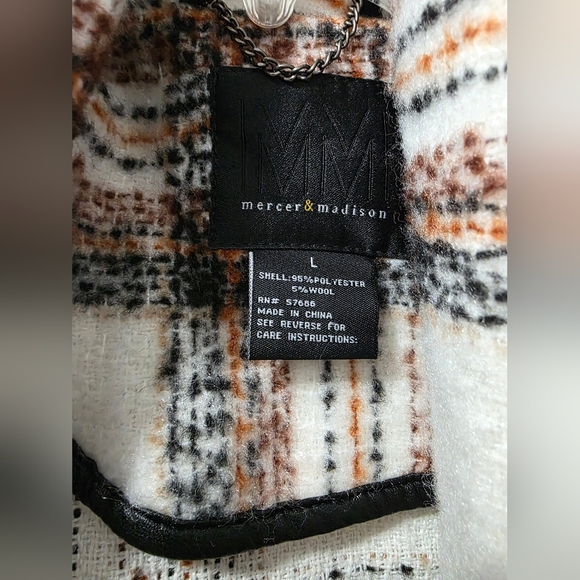 Mercer & Madson Coat. Large. New - Picture 8 of 8